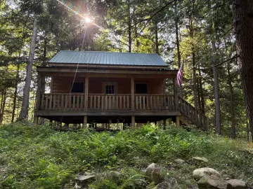 Cottage with xxx sqft
