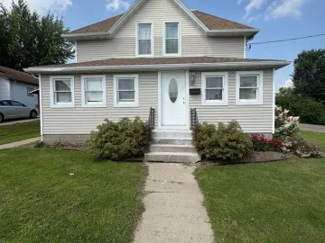 Detached House with xxxx sqft, x Bedrooms, x Bathroom