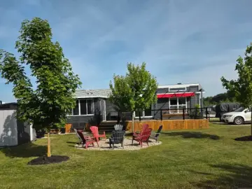 Land with x Bedrooms, x Bathroom