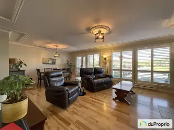 Condominium with x Bedrooms, x Bathroom