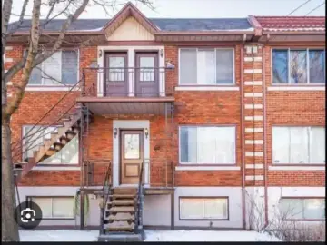 Multi Family with x Bedrooms, x Bathrooms