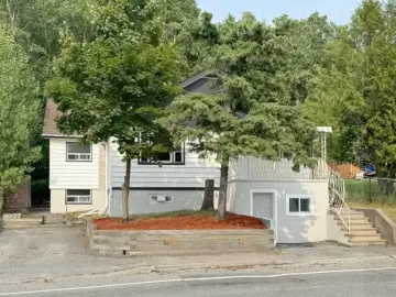 Multi Family with x Bedrooms, x Bathrooms