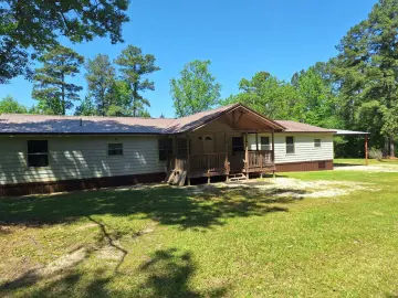 Detached House with x Bedrooms, x Bathrooms