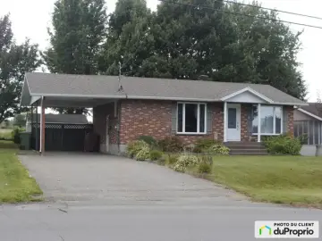 Land with x Bedrooms, x Bathrooms