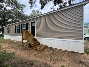 Detached House with xxx sqft, x Bedrooms, x Bathrooms