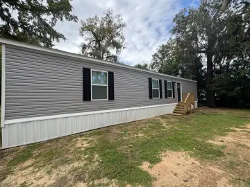 Detached House with xxx sqft, x Bedrooms, x Bathrooms
