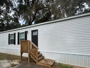 Detached House with xxx sqft, x Bedrooms, x Bathrooms
