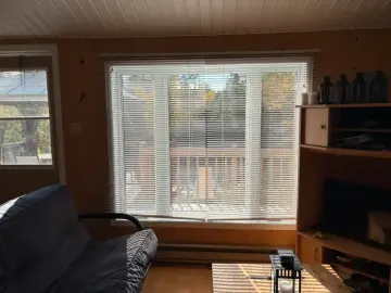 Detached House with x Bedrooms, x Bathroom