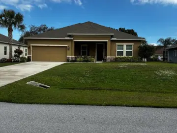 Detached House with **** sqft, * Bedrooms, * Bathroom