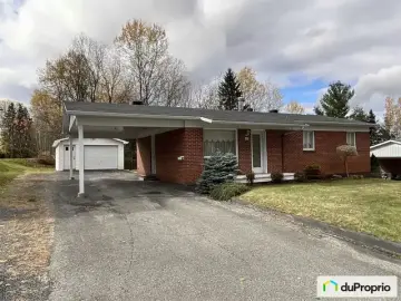 Detached House with * Bedrooms, * Bathroom