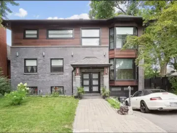 Detached House with * Bedrooms, * Bathrooms