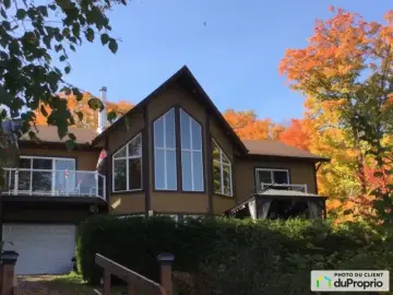 Cottage with x Bedrooms, x Bathrooms