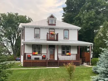 Multi Family with x Bedrooms, x Bathrooms