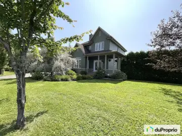 Cottage with x Bedrooms, x Bathrooms