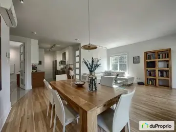 Land with x Bedroom, x Bathroom