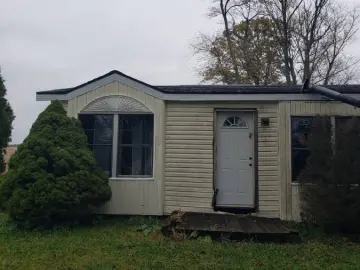 Detached House with xxxx sqft, x Bedrooms, x Bathroom