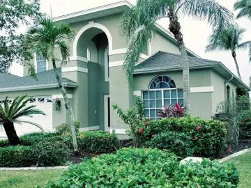 Detached House with xxxx sqft, x Bedrooms, xx Bathroo