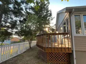 Detached House with x Bedrooms, x Bathroom