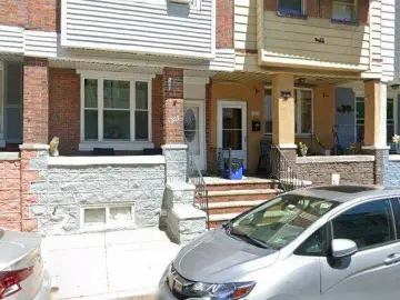 Detached House with xxx sqft, x Bedrooms, x Bathroom