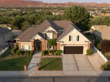 Land with xxxx sqft, x Bedrooms, xx Bathrooms