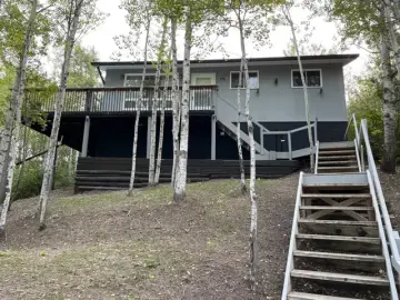 Cottage with x Bedrooms, x Bathroom