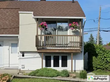 Semi Detached with x Bedrooms, x Bathroom