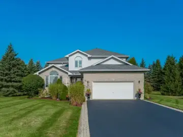 Land with x Bedrooms, x Bathrooms