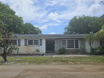 Detached House with xxxx sqft, x Bedrooms, x Bathroom