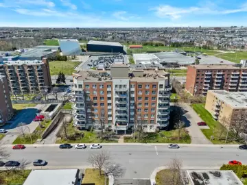 Condominium with xxxx sqft, x Bedrooms, x Bathroom