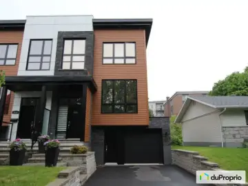 Semi Detached with x Bedrooms, x Bathrooms