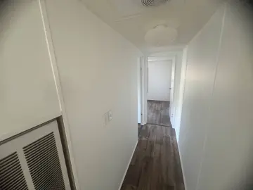 Detached House with x Bedrooms, x Bathroom