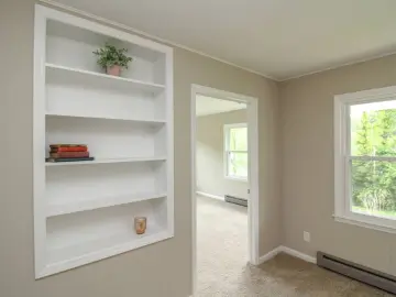 Detached House with xxxx sqft, x Bedrooms, x Bathroom