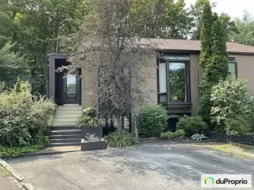 Land with x Bedrooms, x Bathrooms