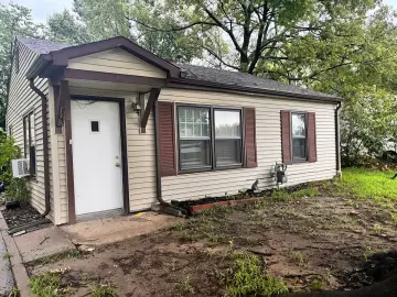 Detached House with xxx sqft, x Bedrooms, x Bathroom