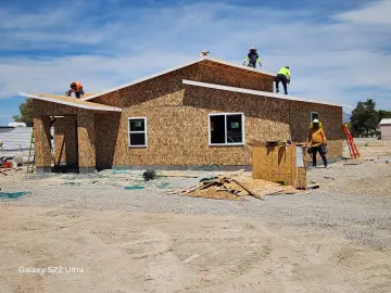 Detached House with xxxx sqft, x Bedrooms, x Bathroom