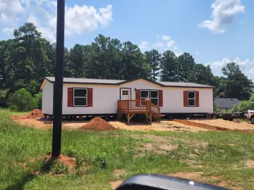 Detached House with xxxx sqft, x Bedrooms, x Bathroom