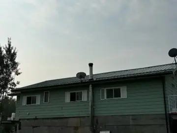 Detached House with x Bedroom, x Bathroom