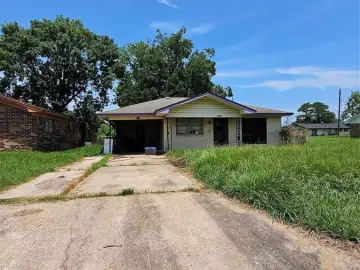 Land with x Bedrooms, x Bathroom