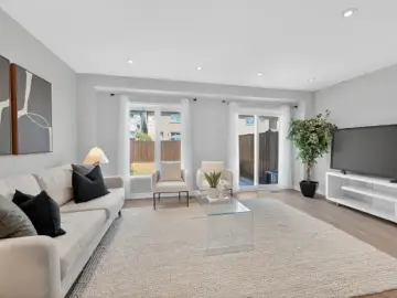 Land with x Bedrooms, x Bathrooms