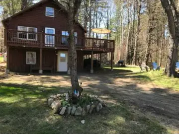 Cottage with xxxx sqft, x Bedrooms, x Bathroom