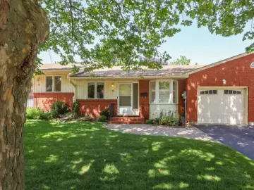 Semi Detached with x Bedrooms, x Bathrooms