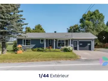 Detached House with x Bedrooms, x Bathrooms