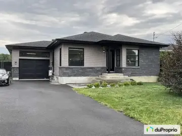 Land with x Bedrooms, x Bathrooms