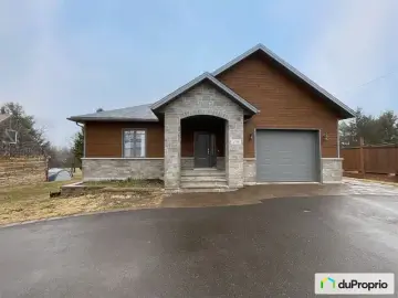 Land with x Bedrooms, x Bathrooms