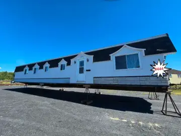 Detached House with x Bedrooms, x Bathroom