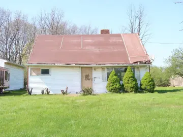 Detached House with xxxx sqft, x Bedrooms, x Bathroom