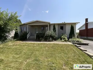 Land with x Bedrooms, x Bathrooms
