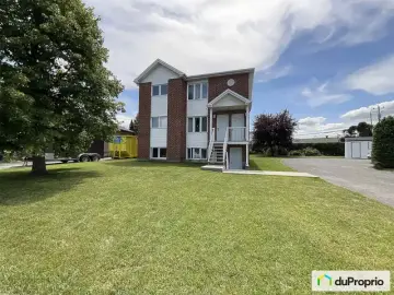 Multi Family with x Bedrooms, x Bathroom