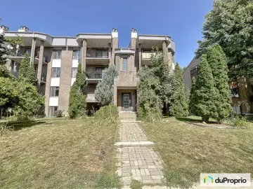 Condominium with x Bedrooms, x Bathroom