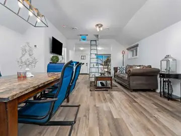 Cottage with x Bedrooms, x Bathroom